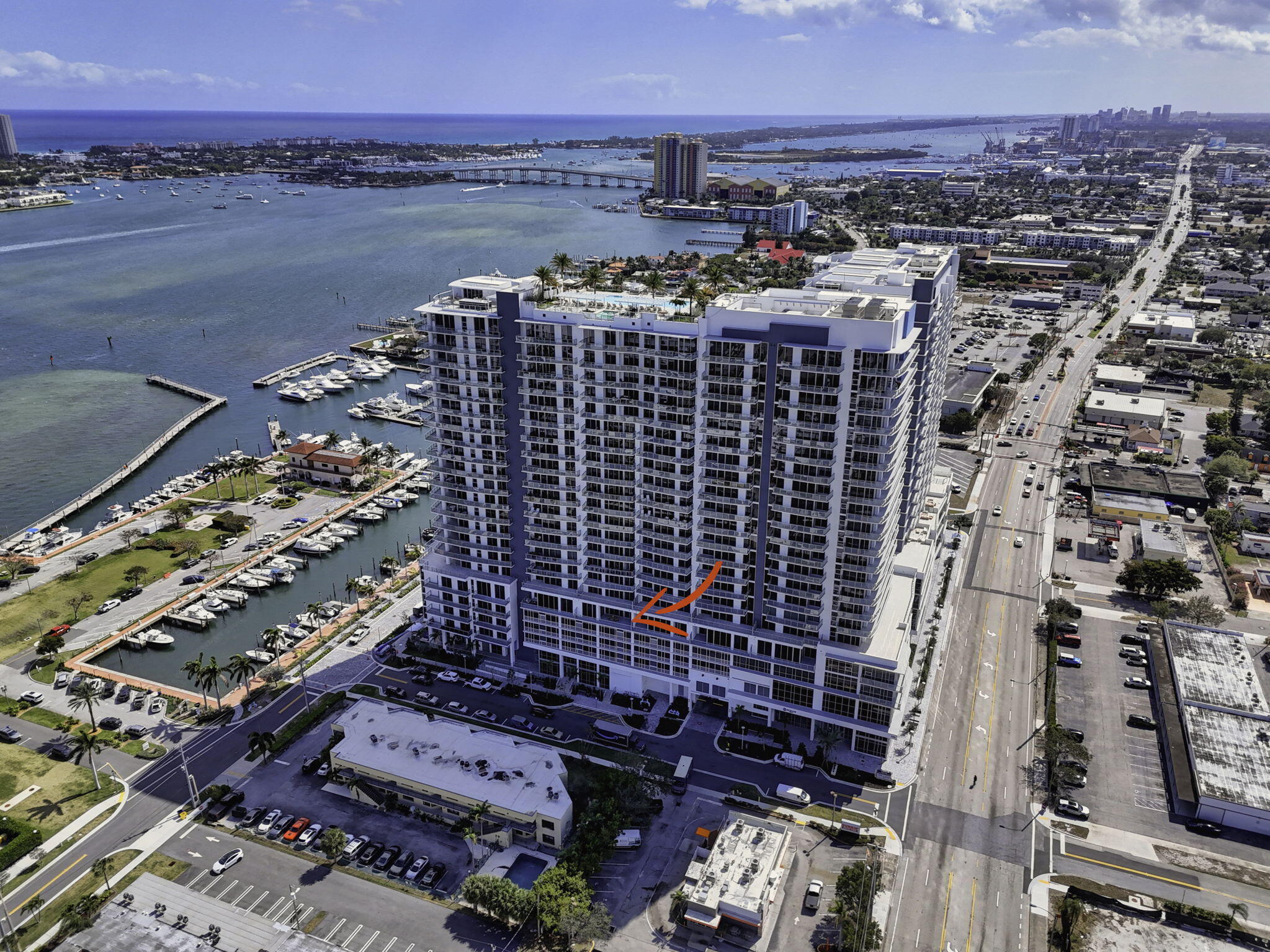 220 Lake Shore Drive 609