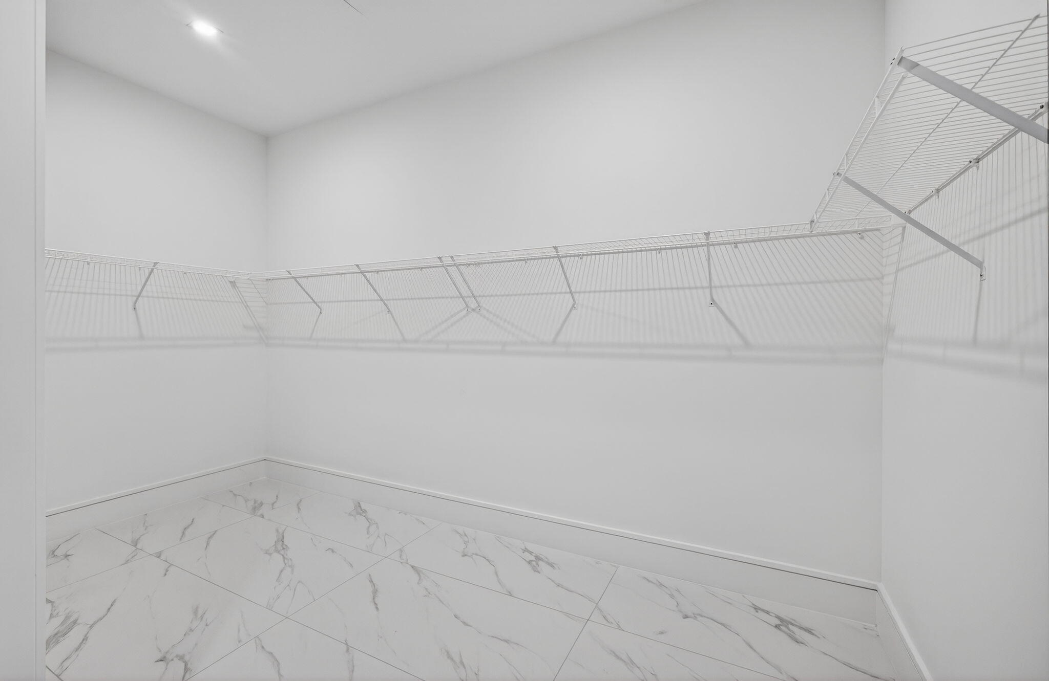 220 Lake Shore Drive 609