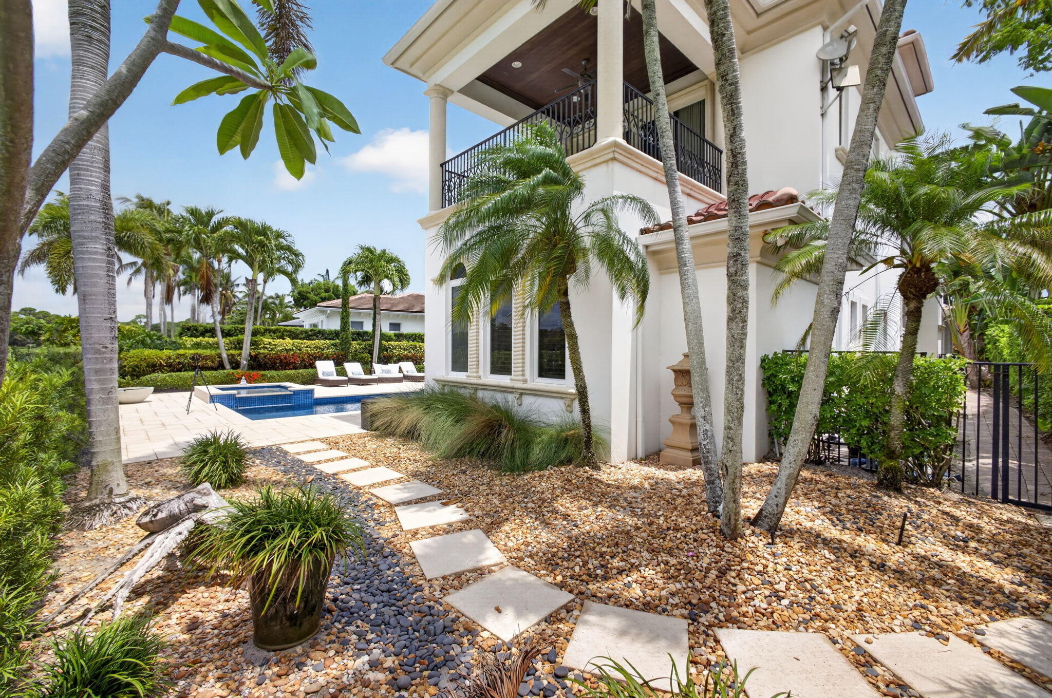 11117 Green Bayberry Drive