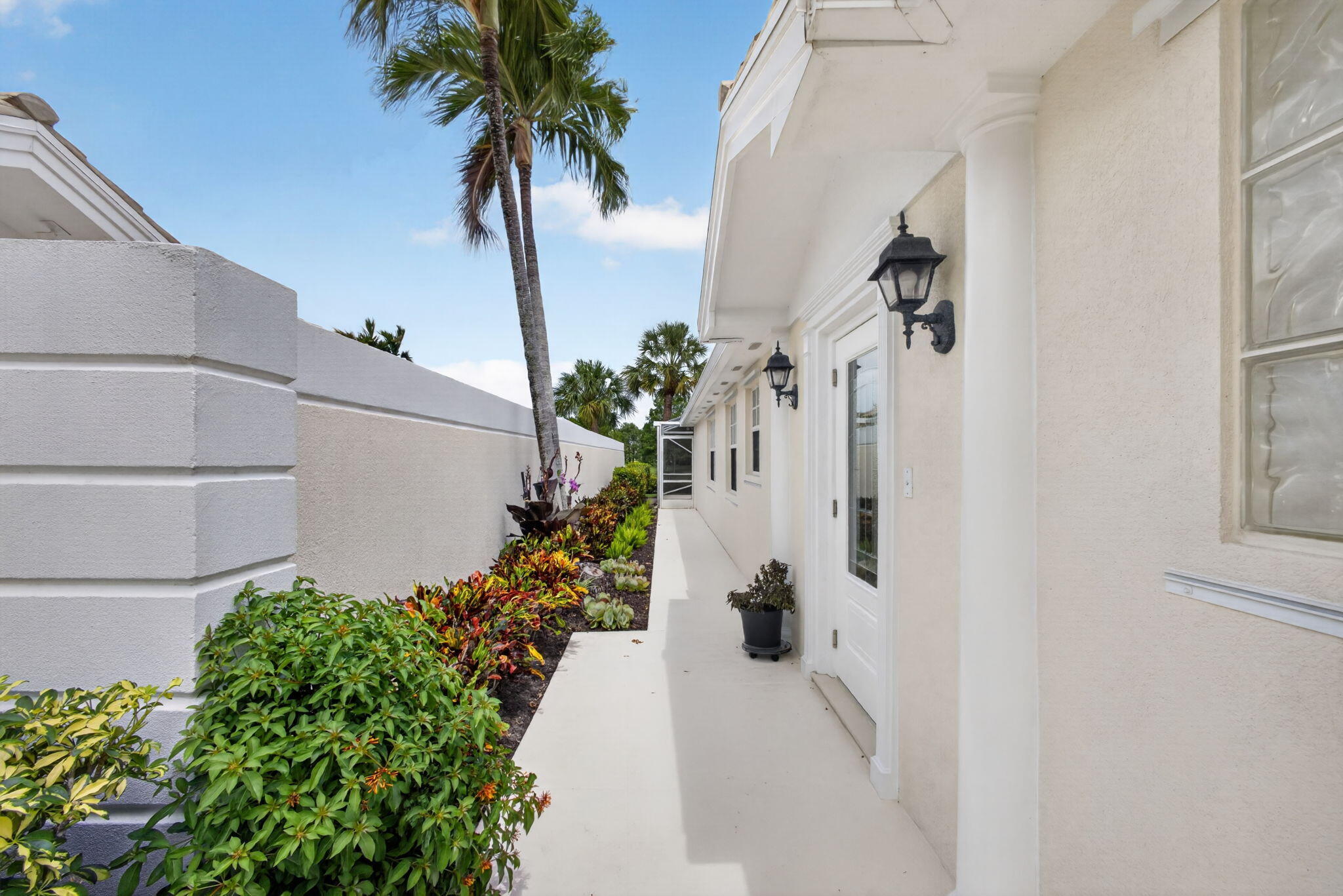 609 Hudson Bay Drive