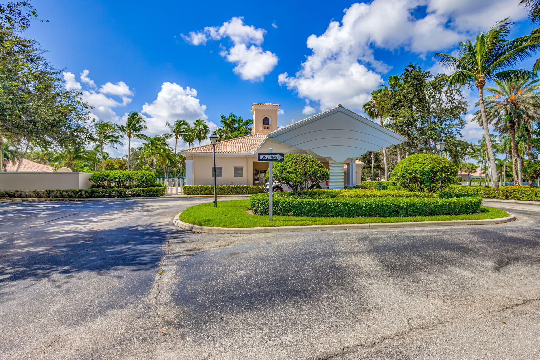 609 Hudson Bay Drive