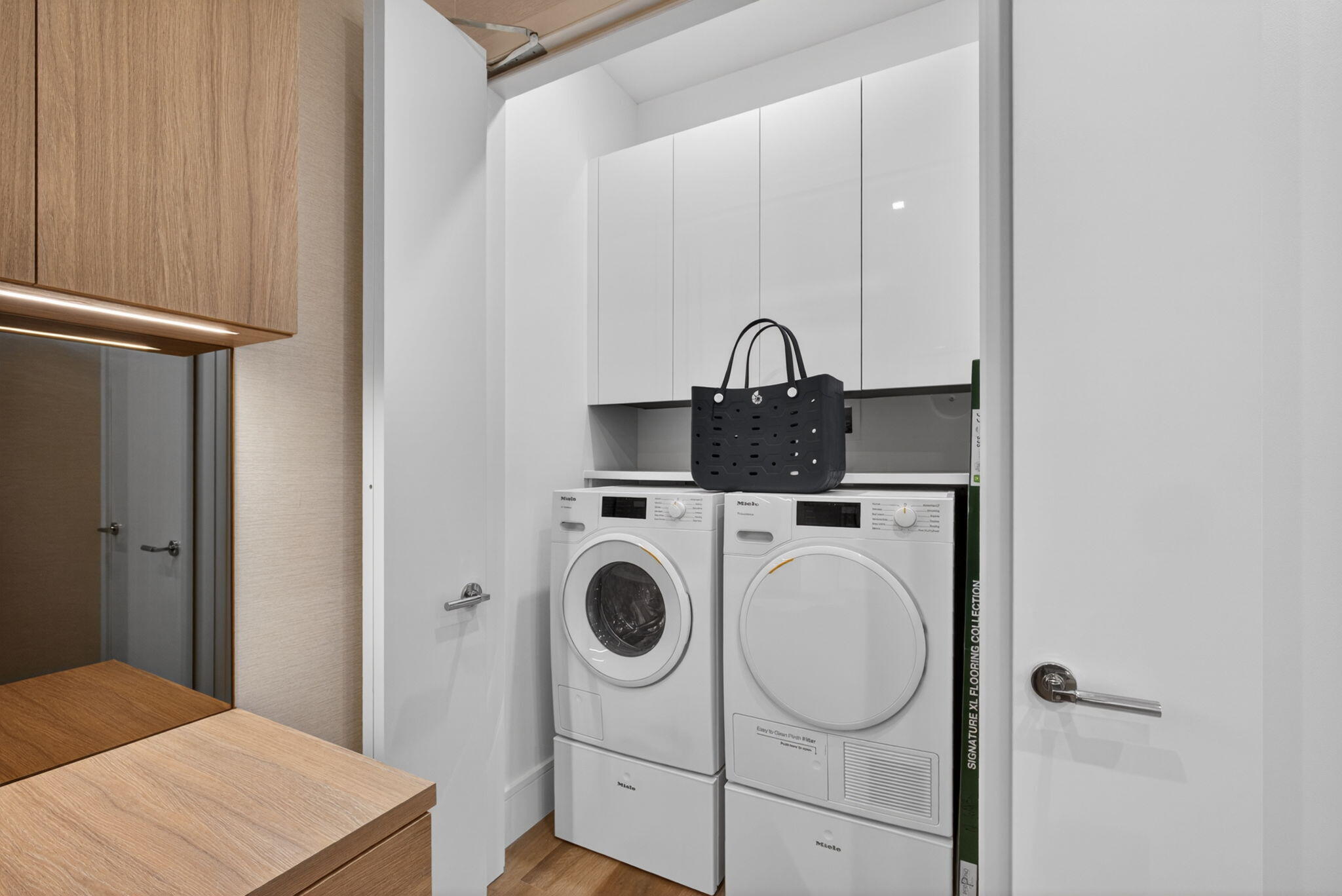 220 Lake Shore Drive 613