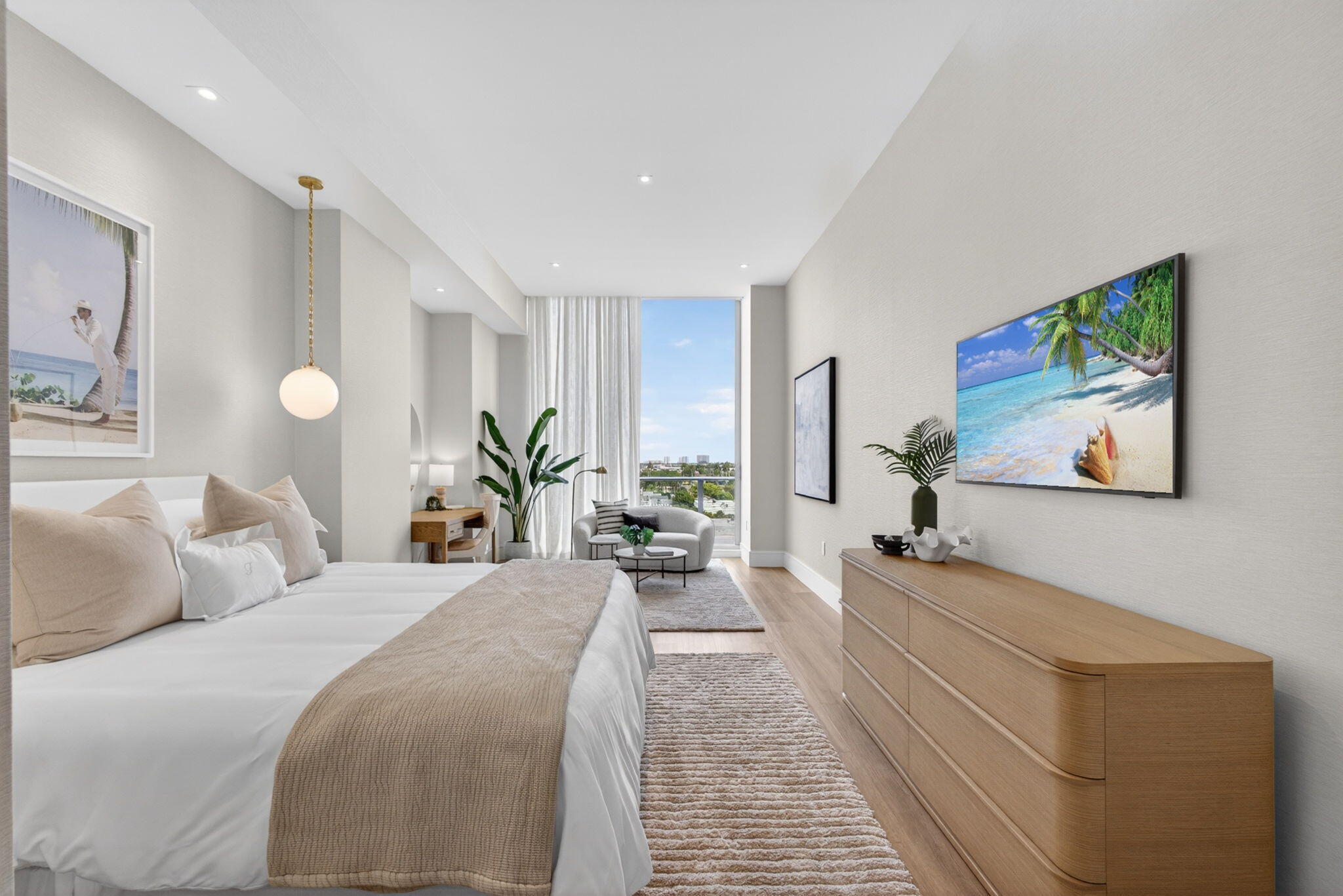 220 Lake Shore Drive 613