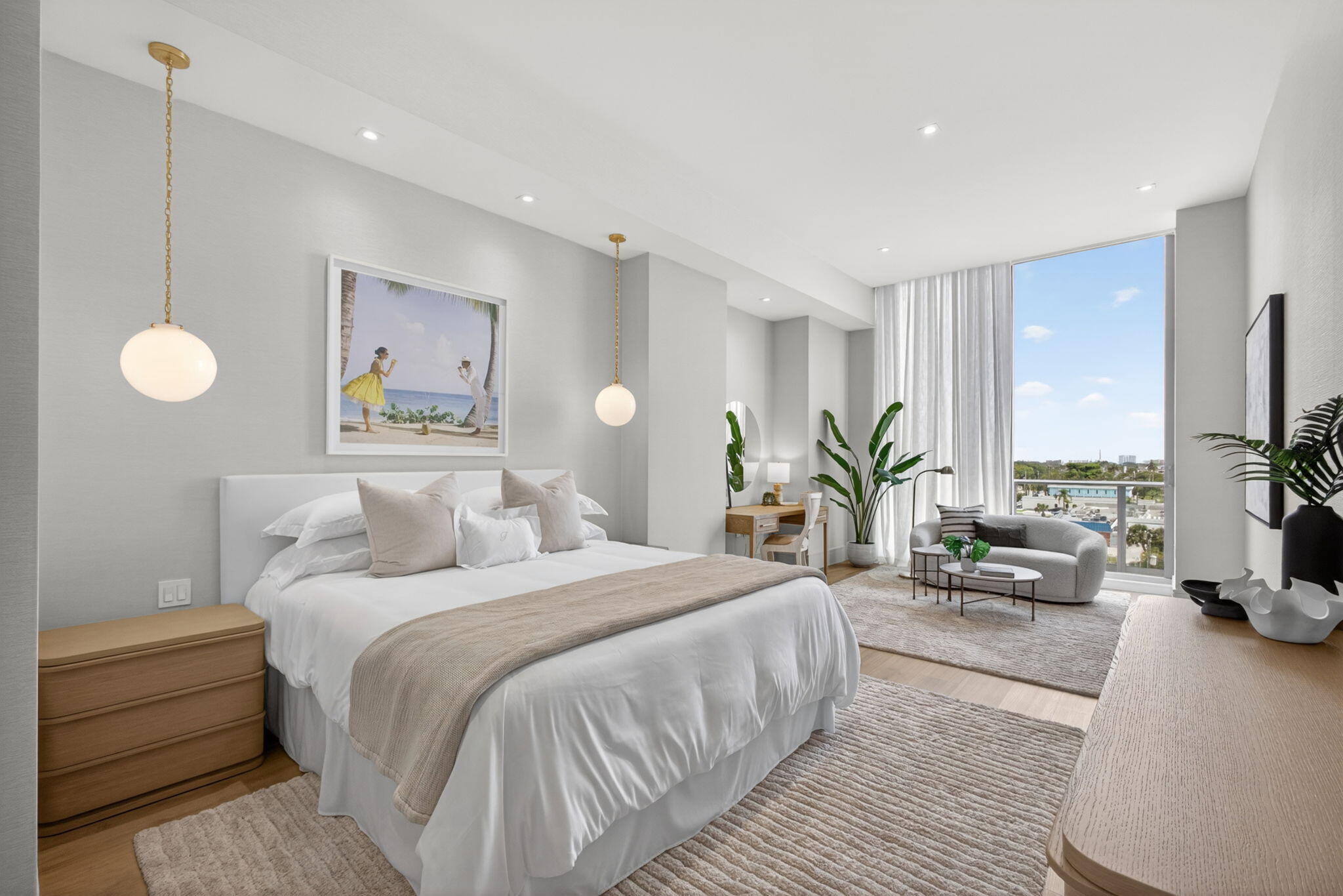 220 Lake Shore Drive 613