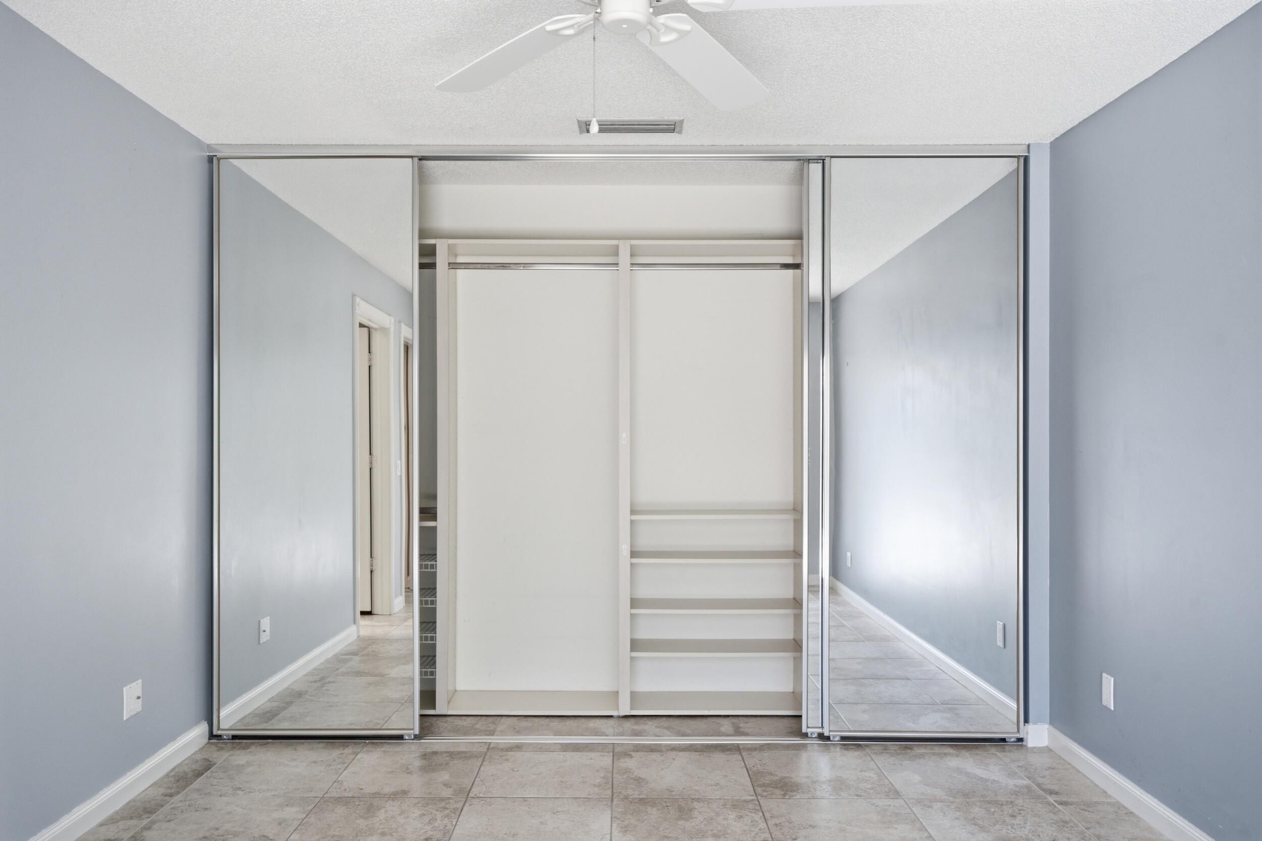 10701 Chapman Oak Court