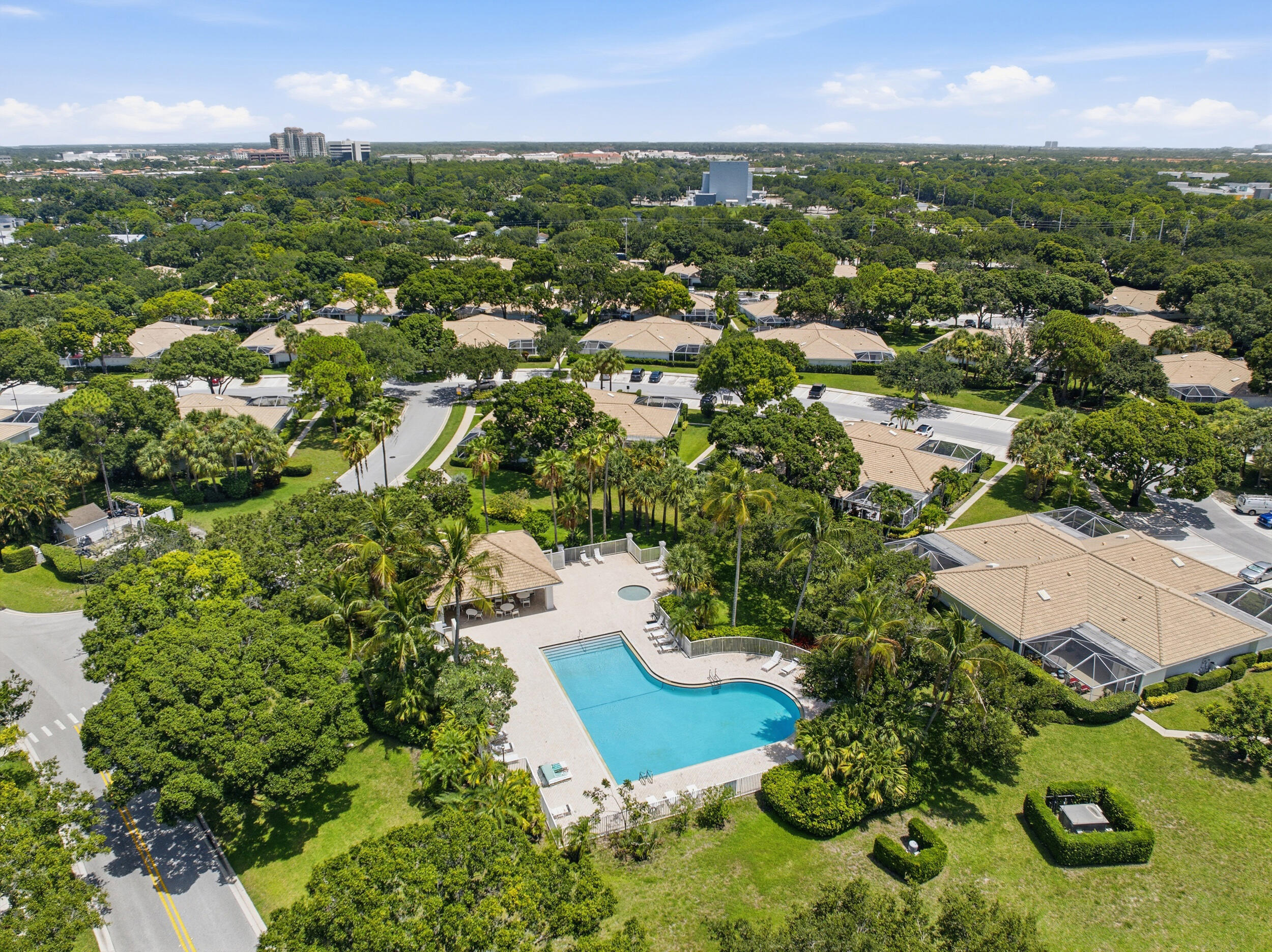 10701 Chapman Oak Court