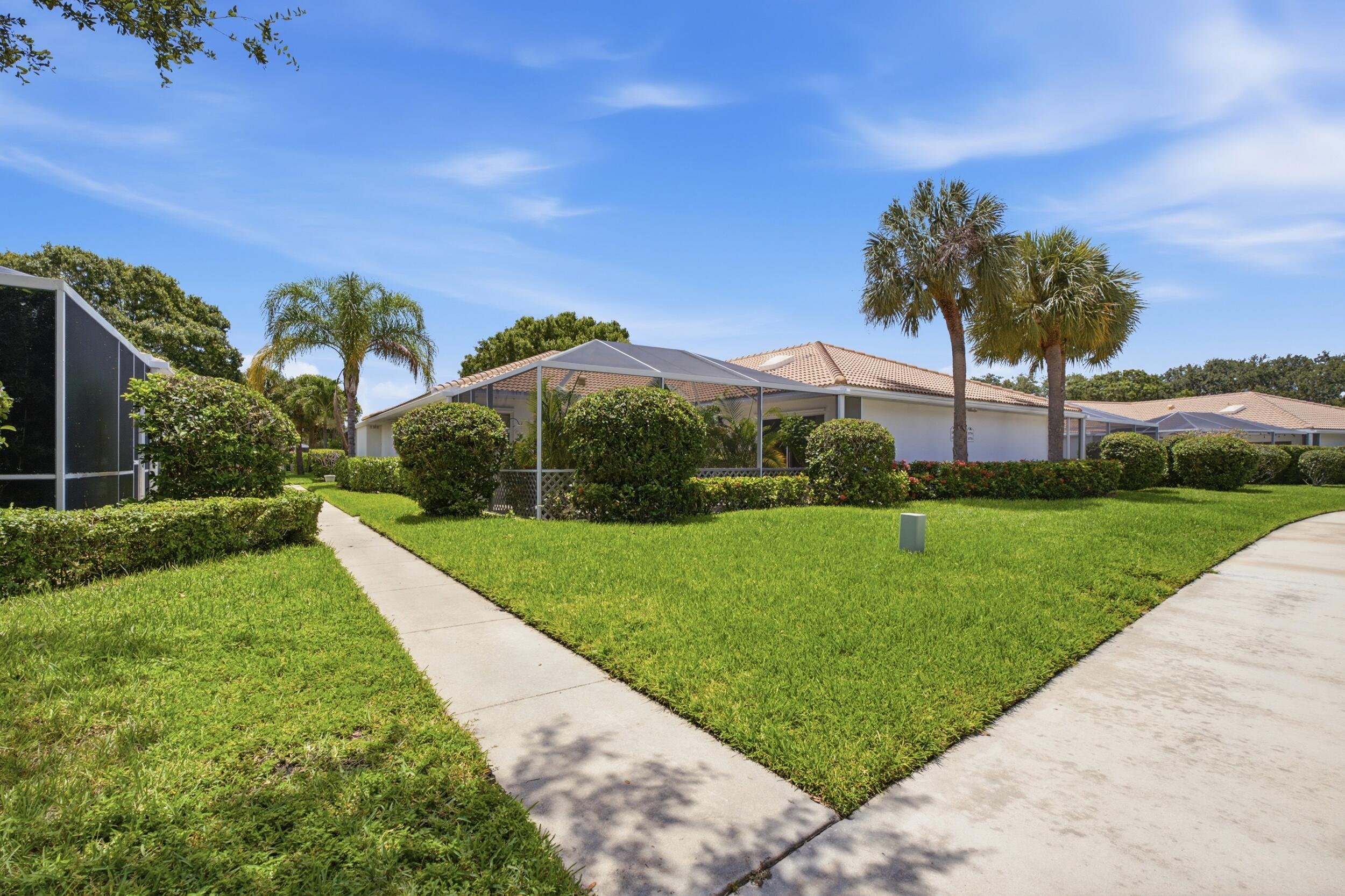 10701 Chapman Oak Court