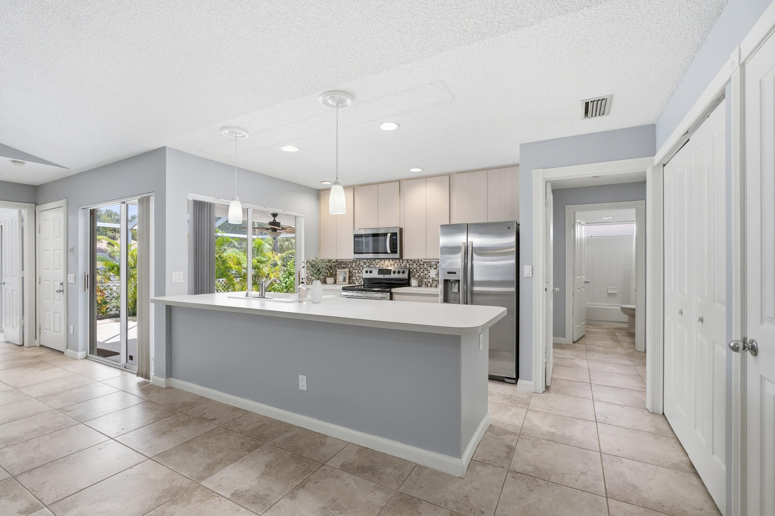 10701 Chapman Oak Court