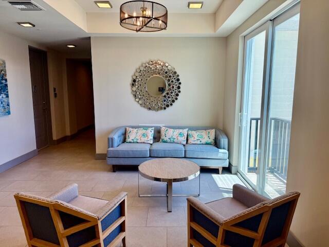 3130 W Latitude Circle 404