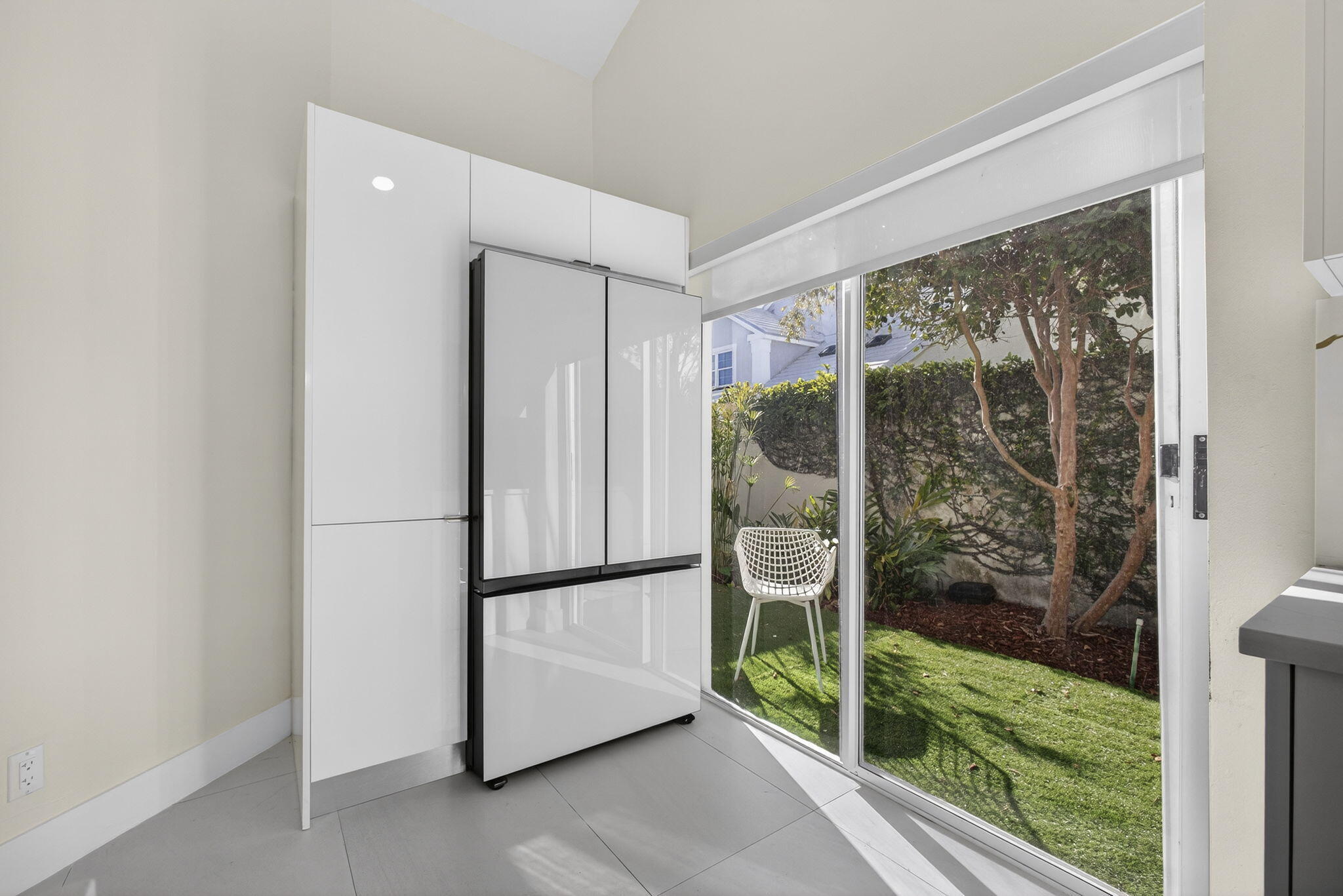 18 SELBY Lane