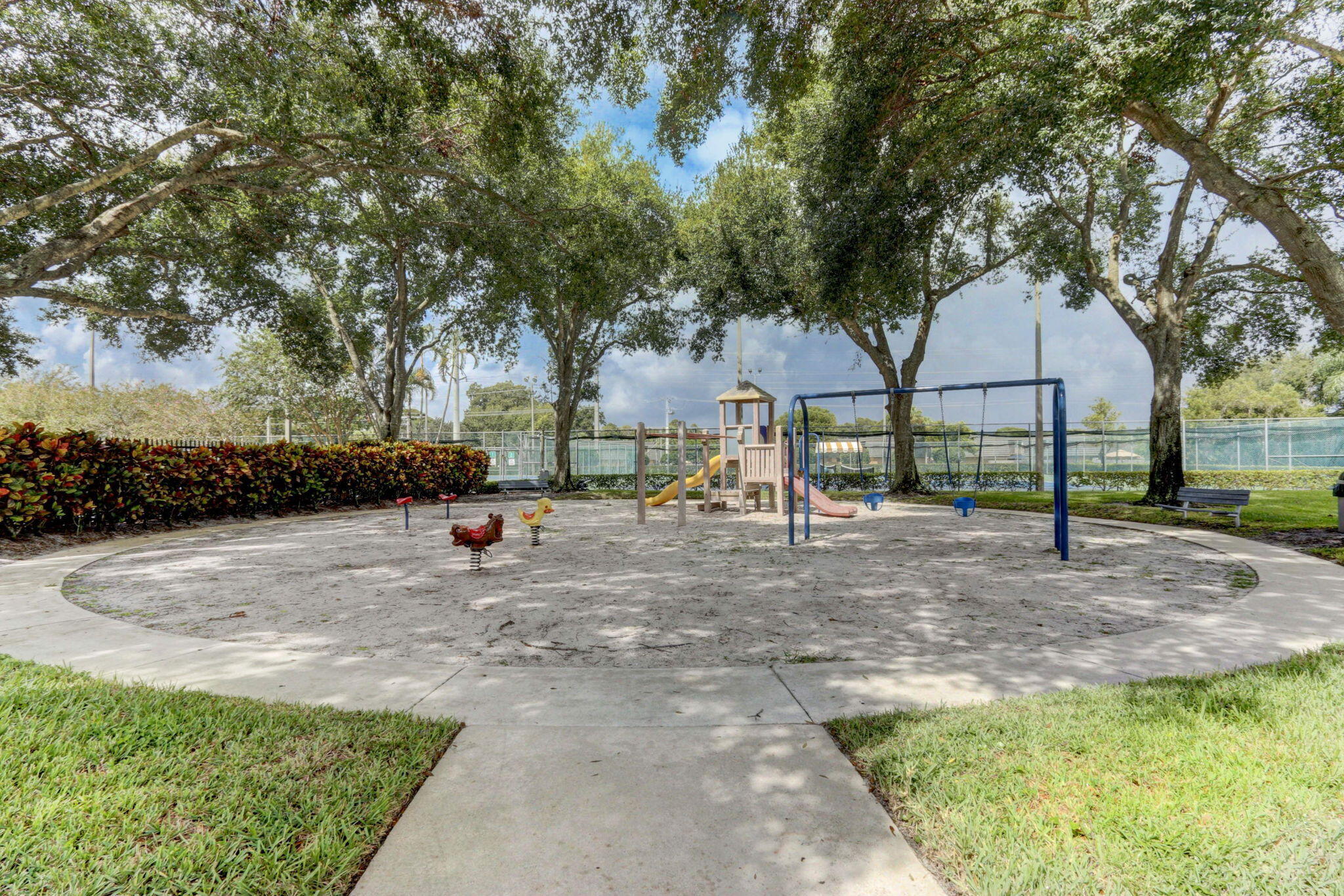 5107 51ST Way