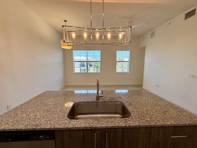 225 S Latitude Circle Unit 204