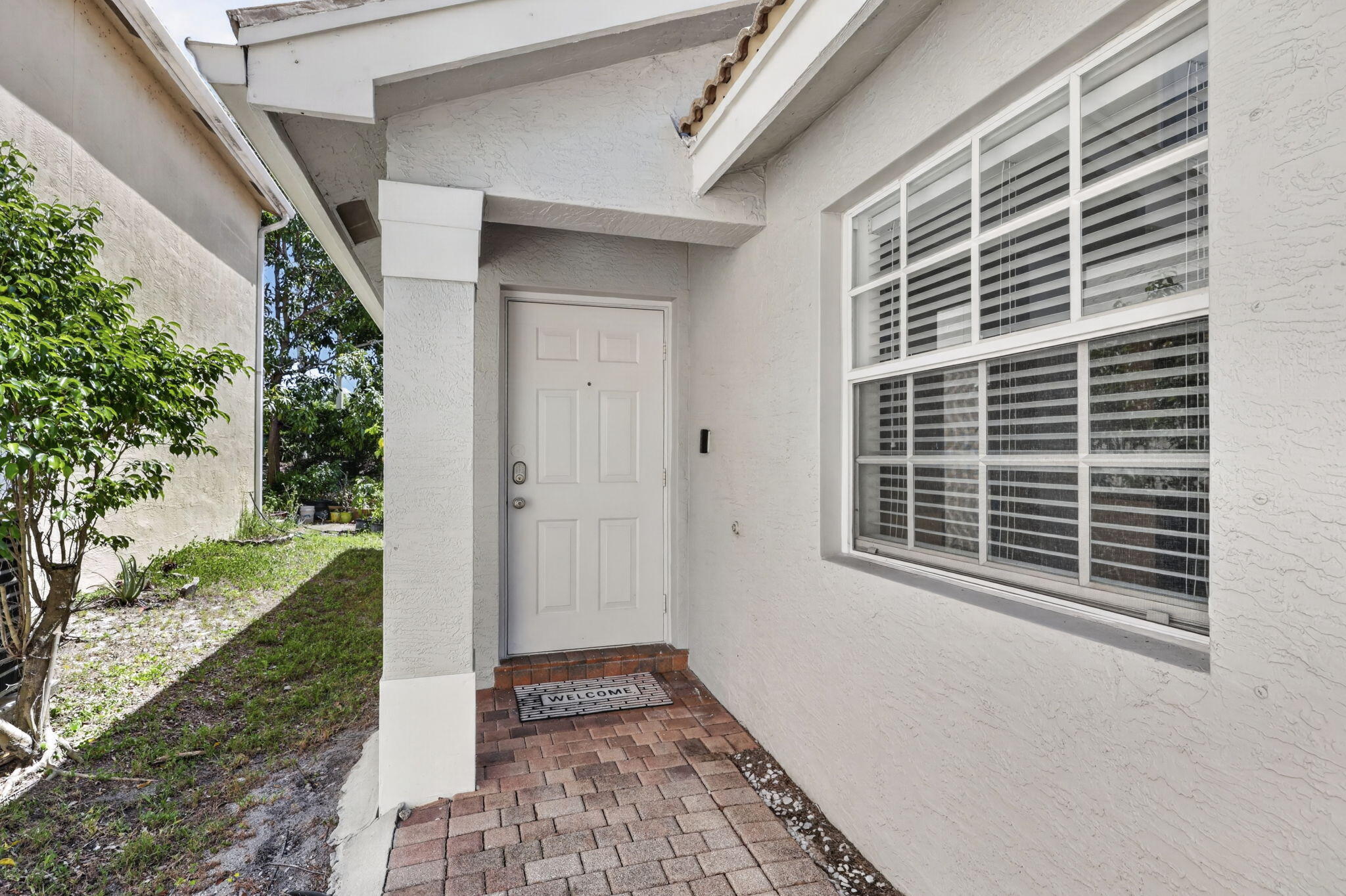 5088 NORTHERN LIGHTS Drive