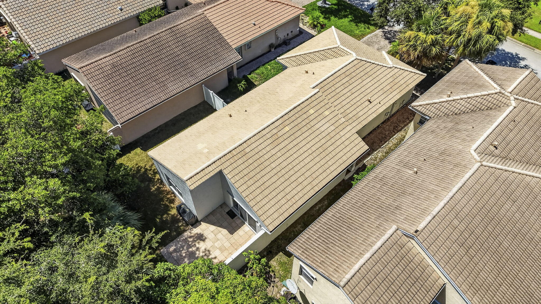 5088 NORTHERN LIGHTS Drive