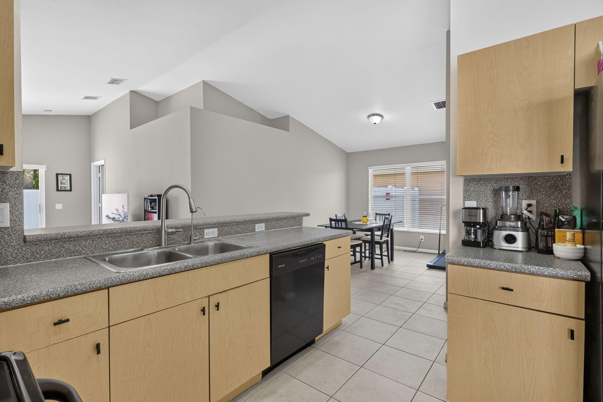 5088 NORTHERN LIGHTS Drive