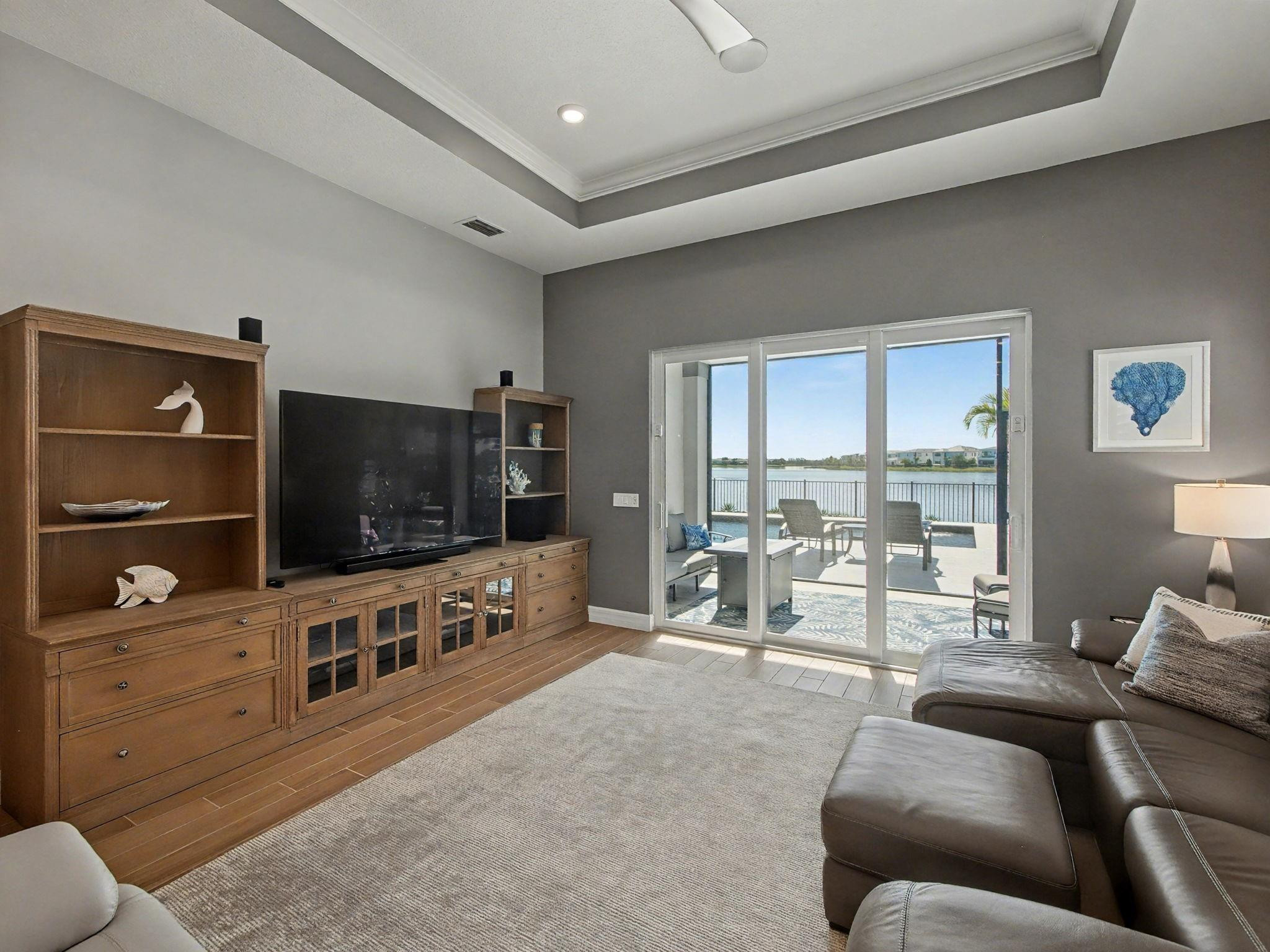 10370 Northbrook Circle