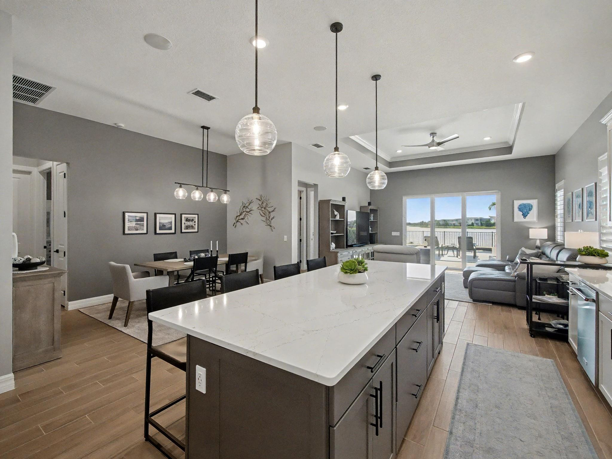 10370 Northbrook Circle