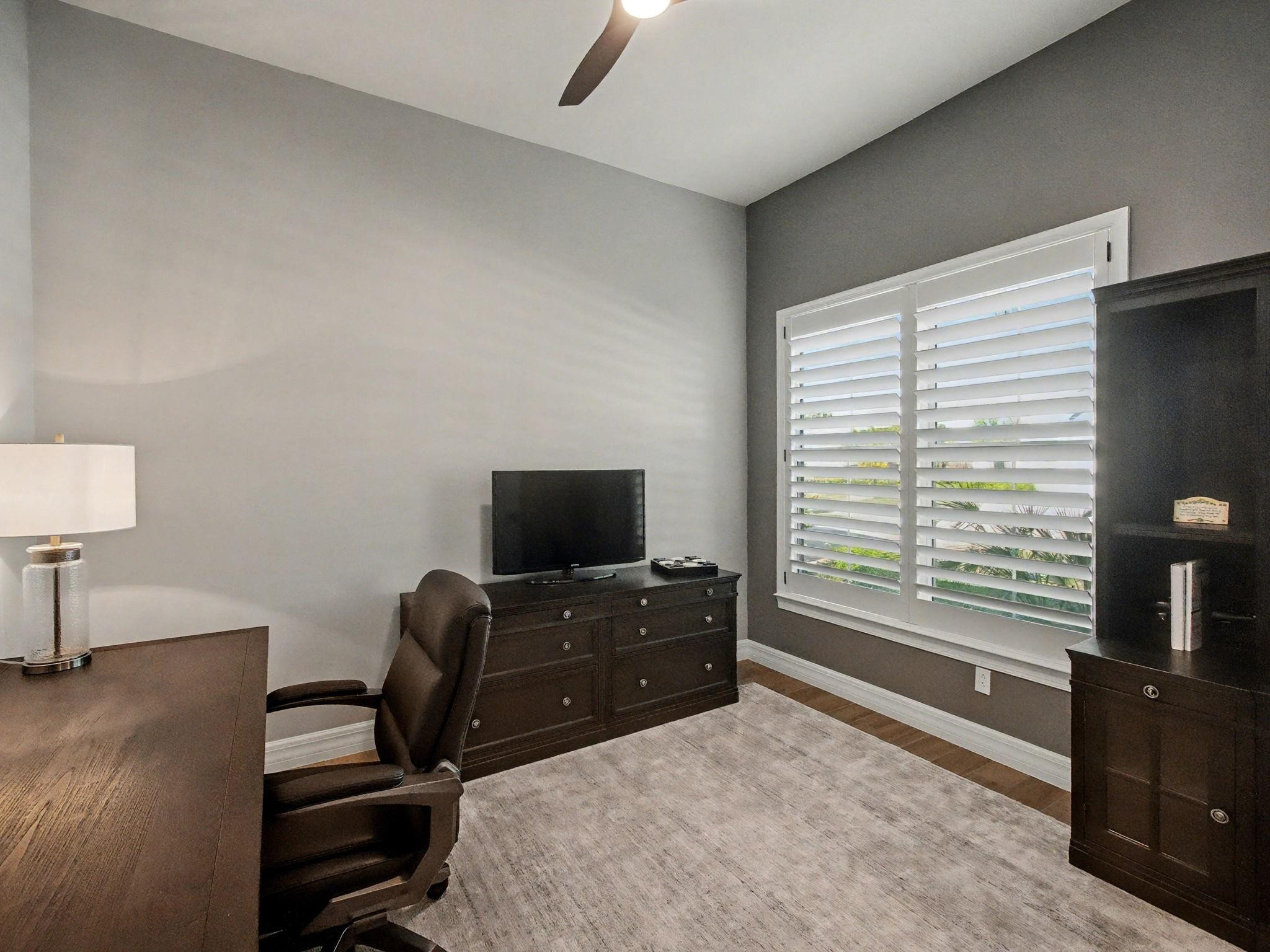 10370 Northbrook Circle