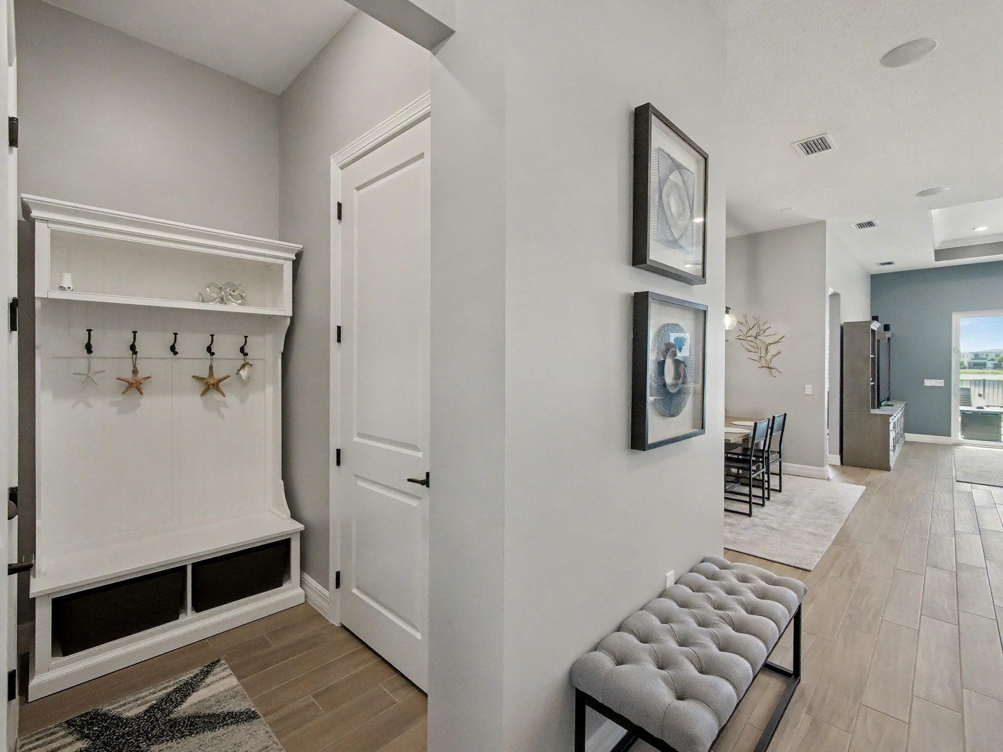 10370 Northbrook Circle