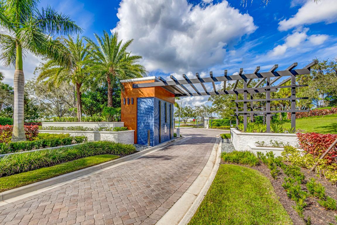 20105 SE Bridgewater Drive