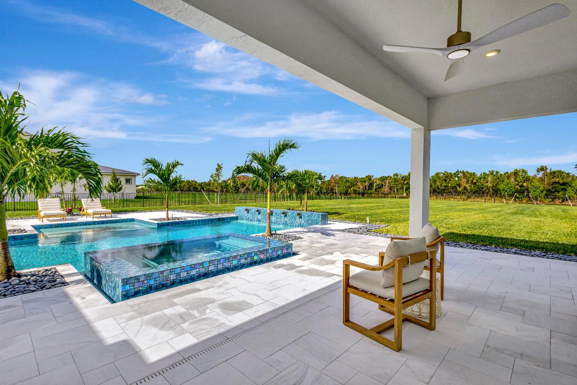 20105 SE Bridgewater Drive