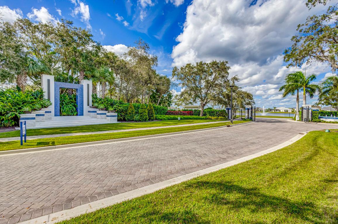 20105 SE Bridgewater Drive