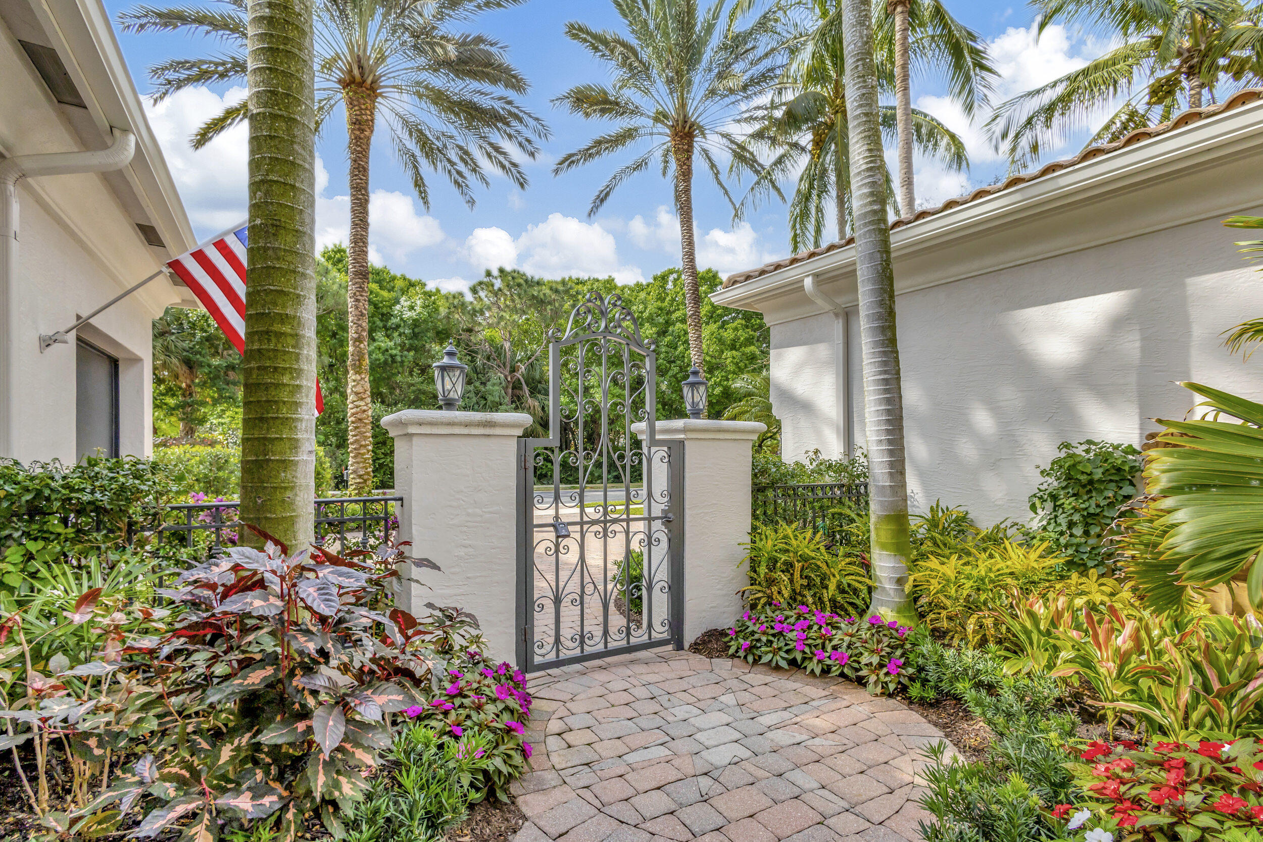 2139 Milano Court