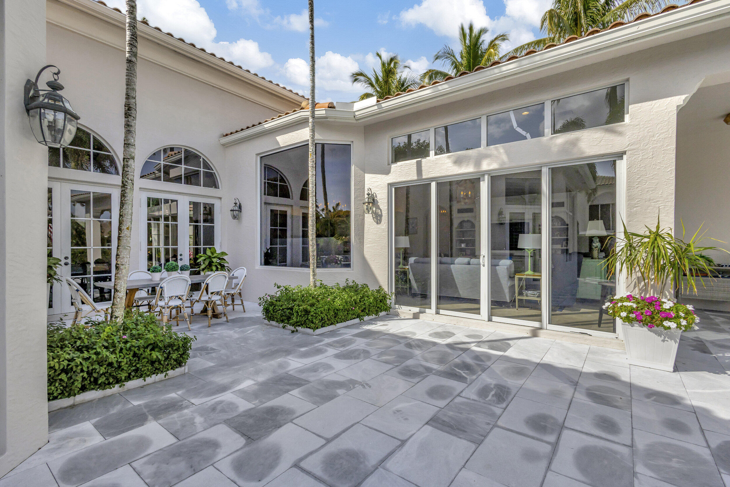2139 Milano Court
