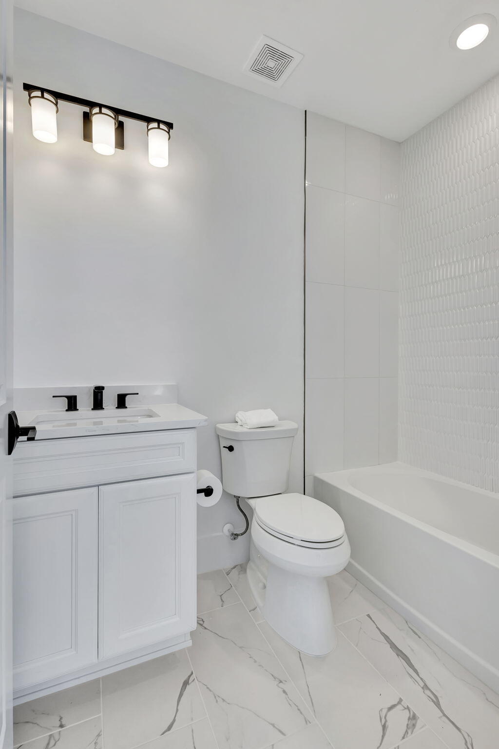 20084 SE Bridgewater Drive