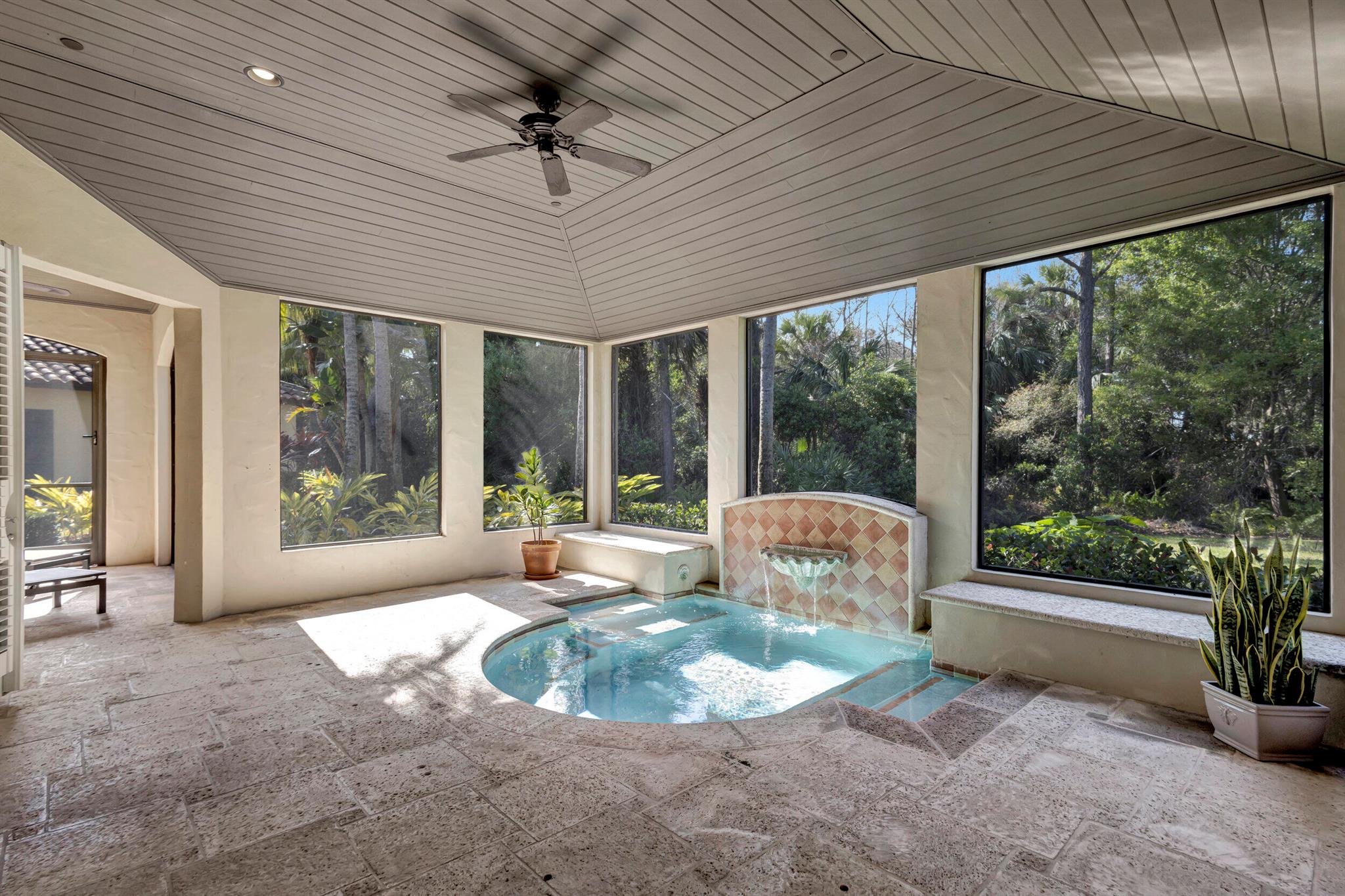 202 Royal Tern Court