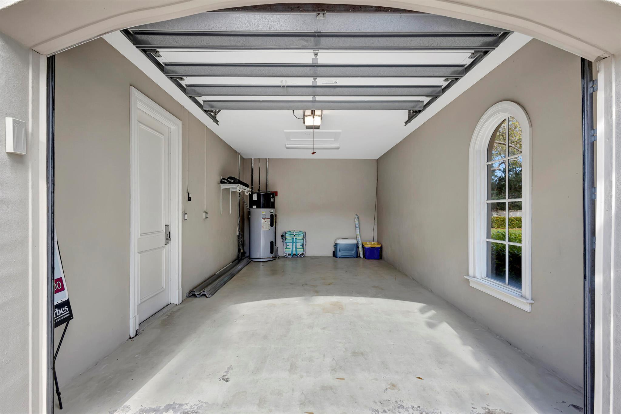 202 Royal Tern Court