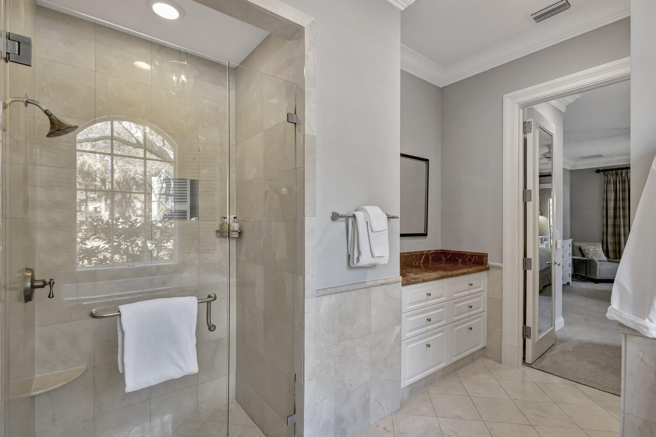 202 Royal Tern Court