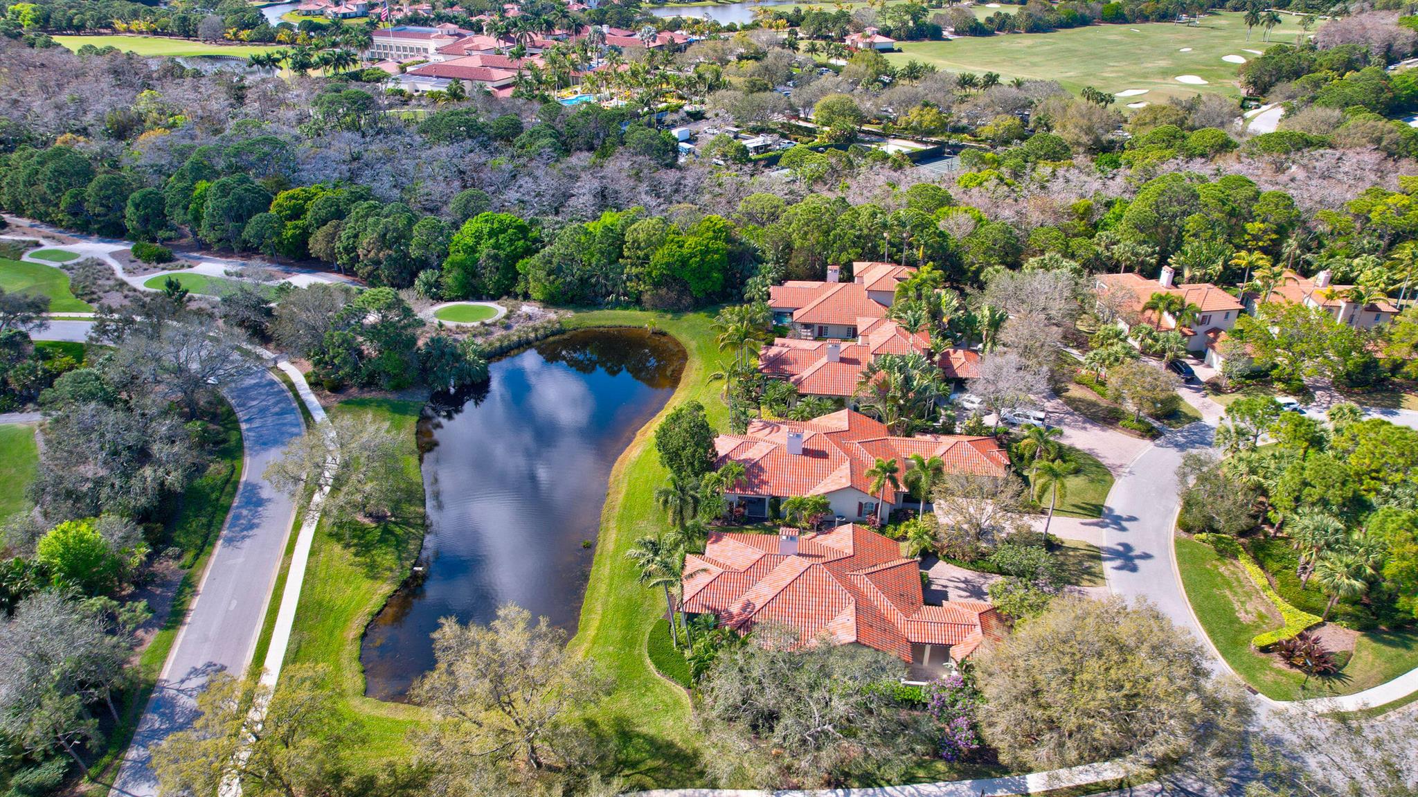 202 Royal Tern Court