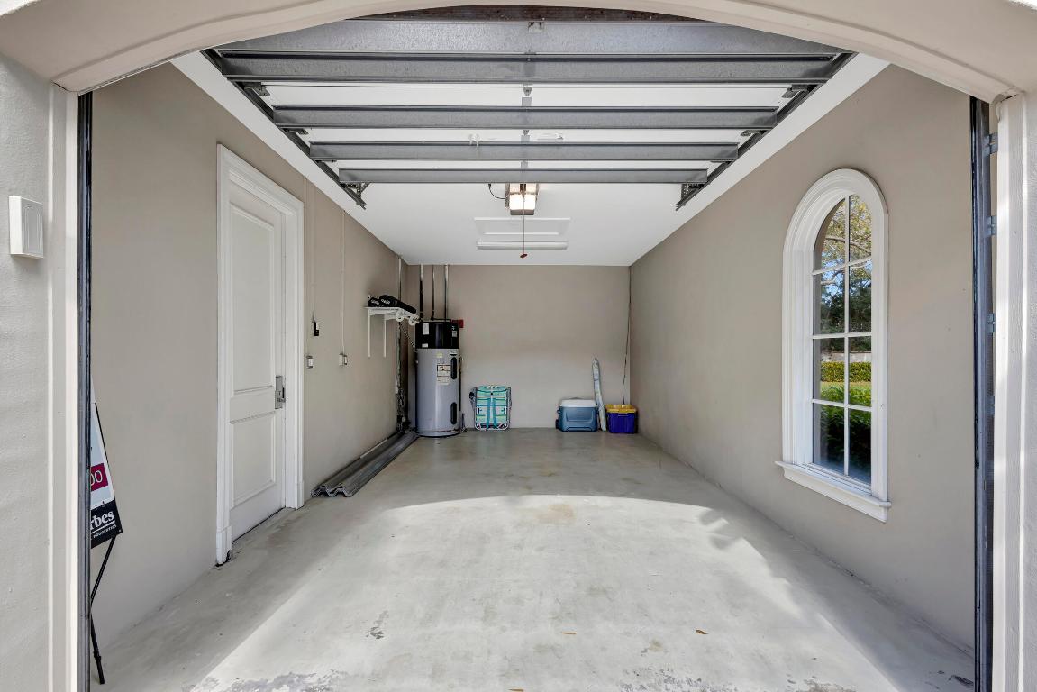 202 Royal Tern Court