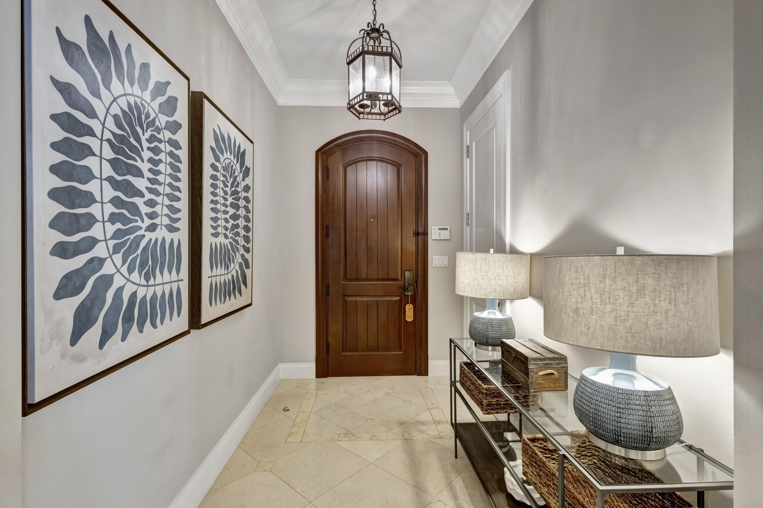 202 Royal Tern Court