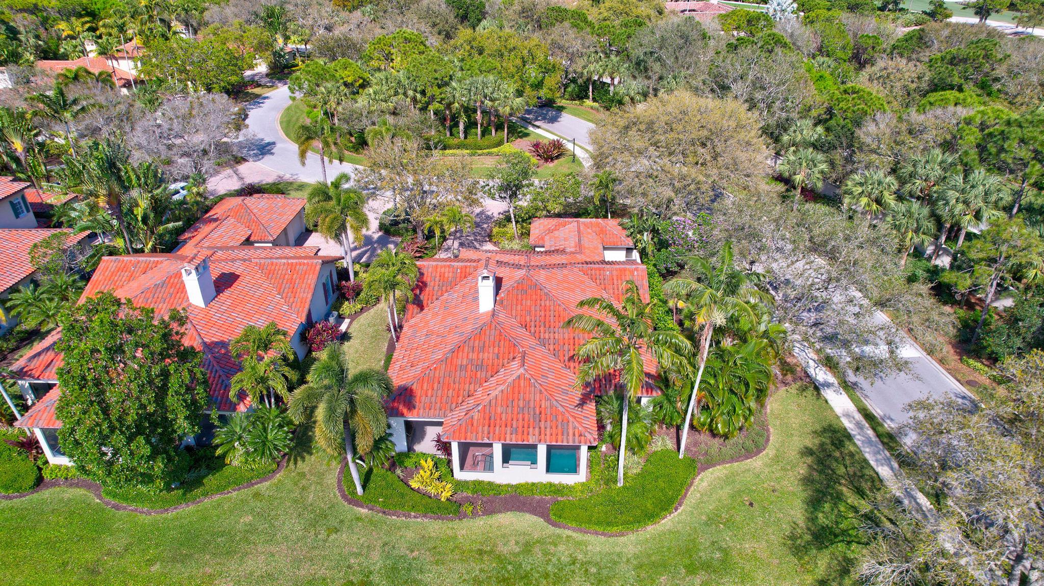 202 Royal Tern Court