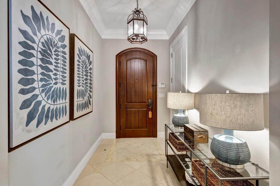 202 Royal Tern Court