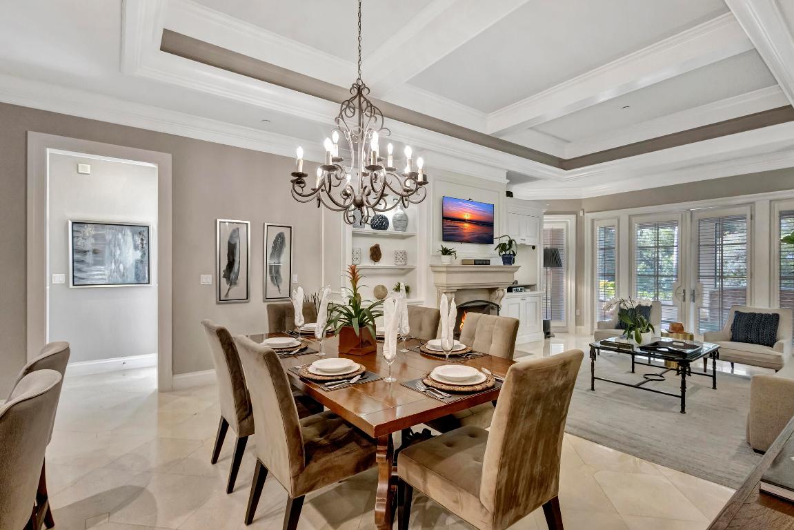 202 Royal Tern Court