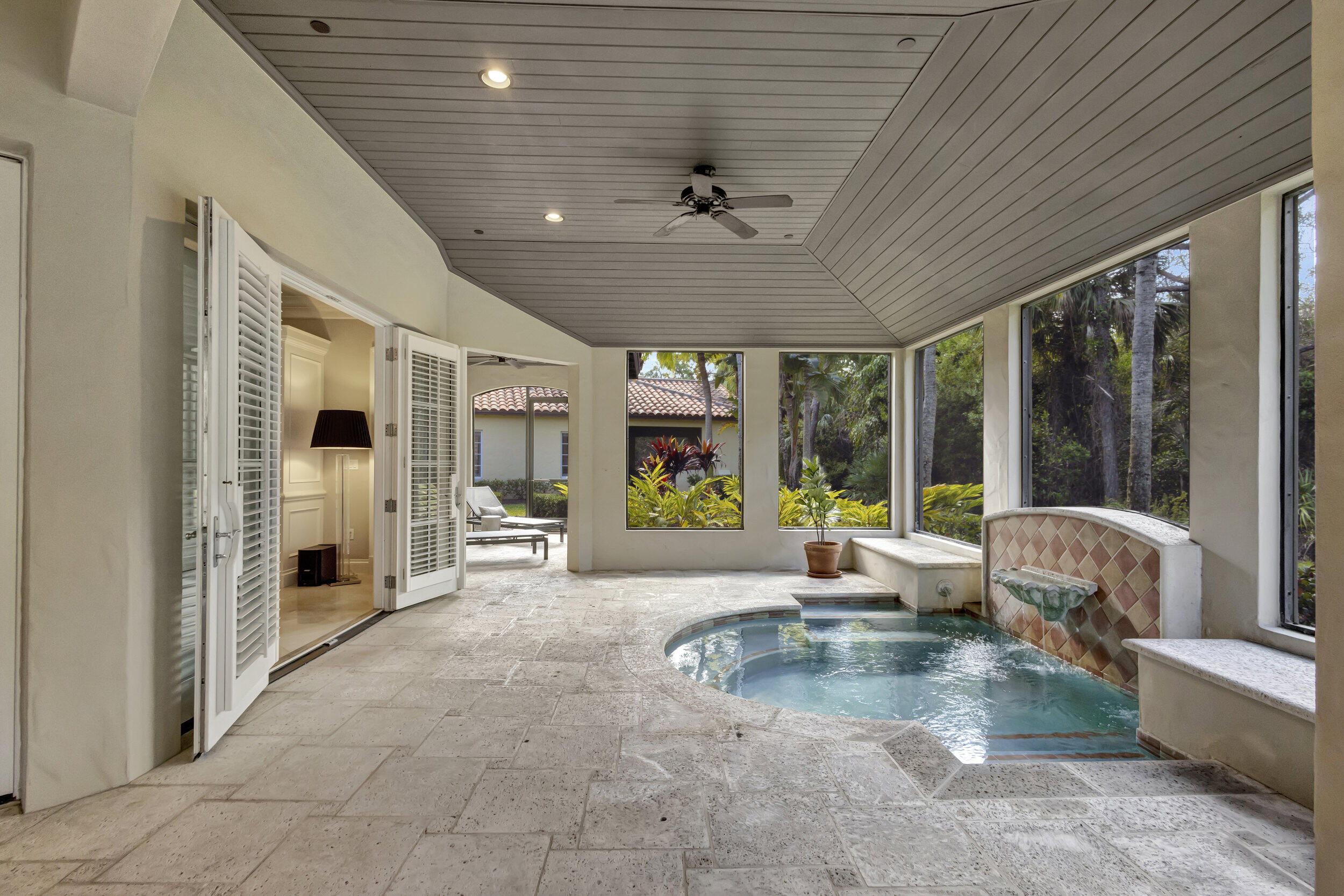 202 Royal Tern Court