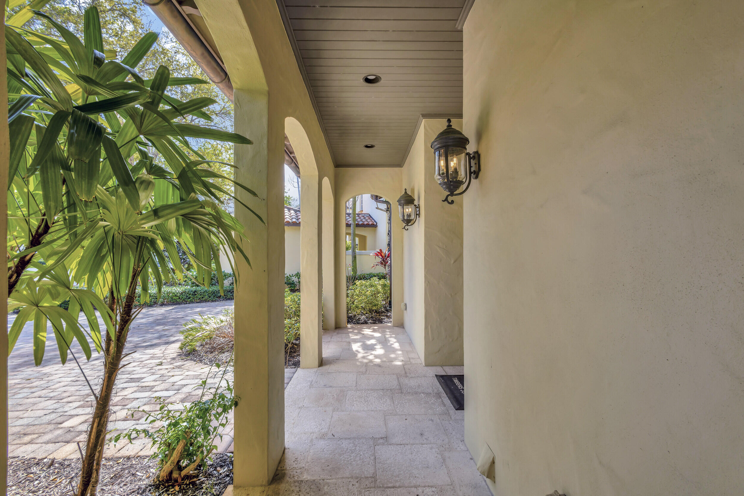 202 Royal Tern Court