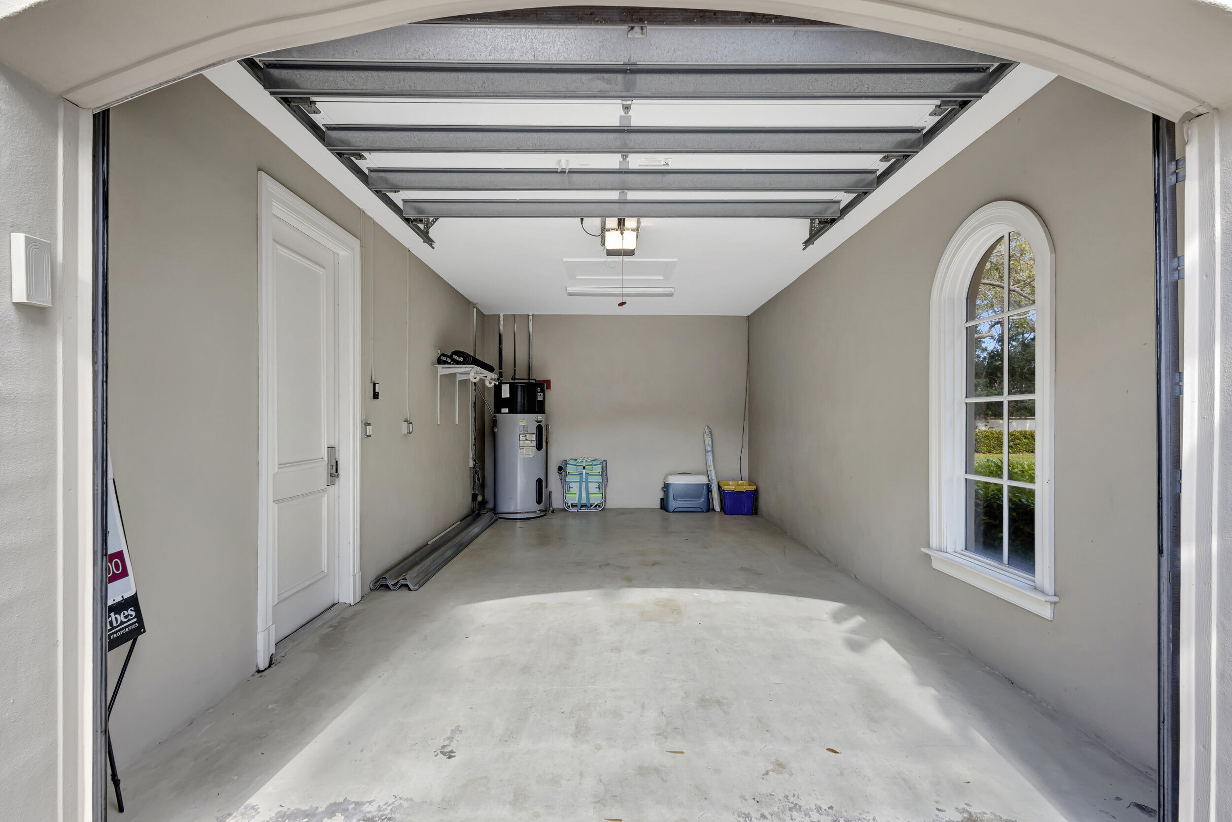 202 Royal Tern Court