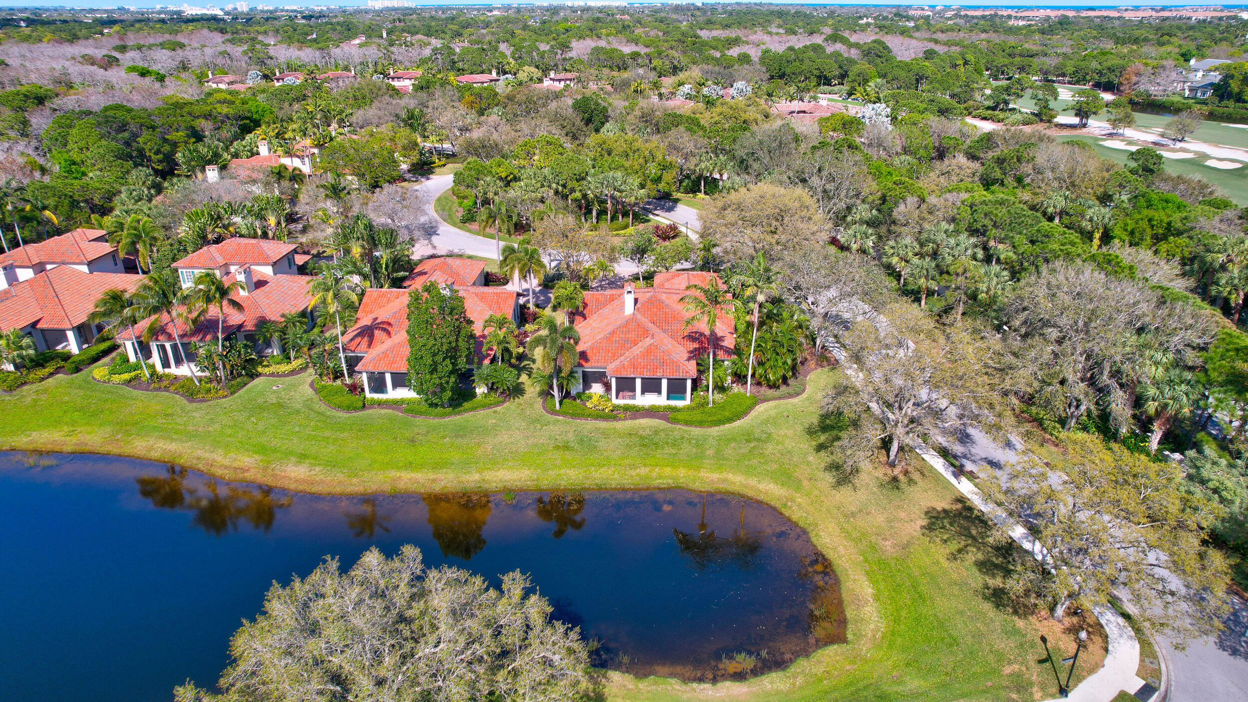 202 Royal Tern Court