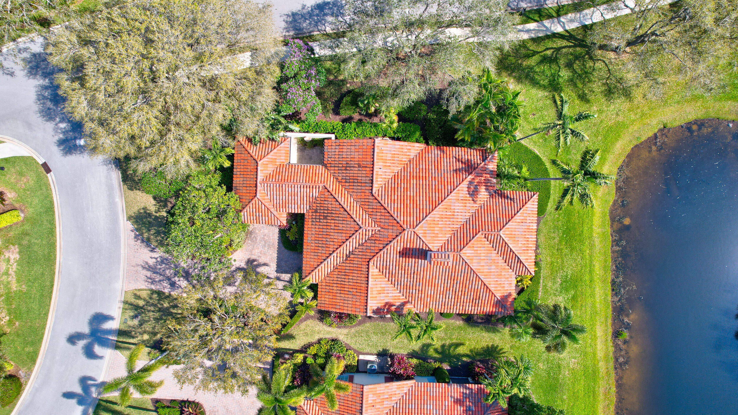 202 Royal Tern Court