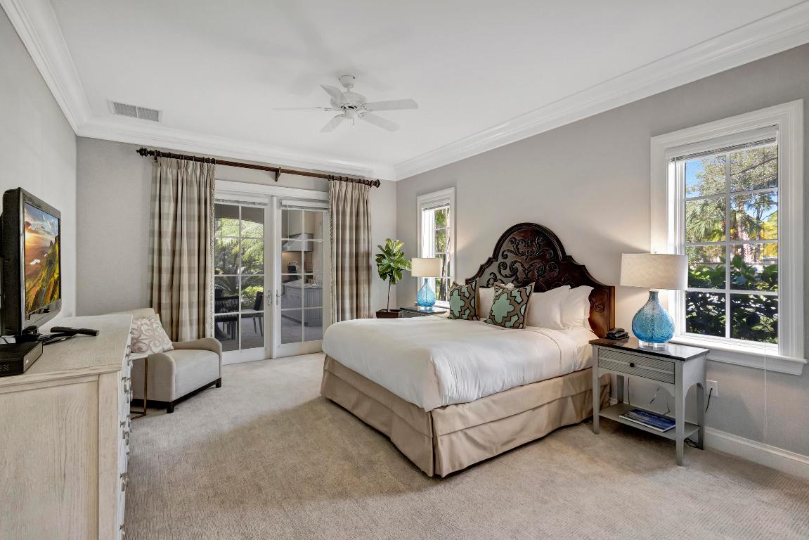 202 Royal Tern Court