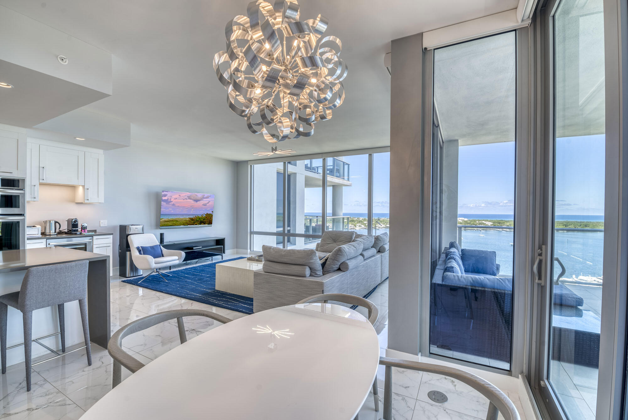 2 Water Club Way 1704