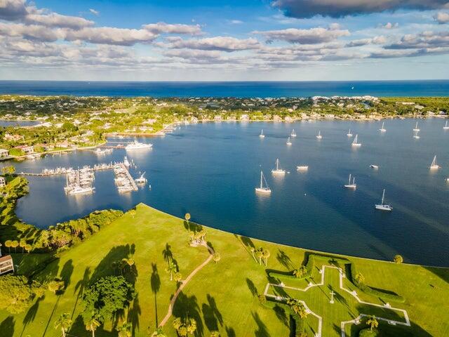 2 Water Club Way 1704