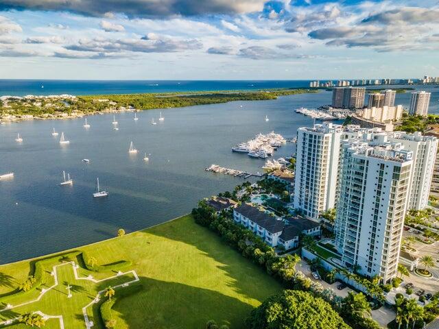 2 Water Club Way 1704