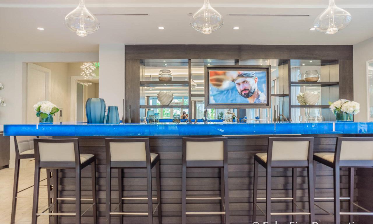 2 Water Club Way 1704