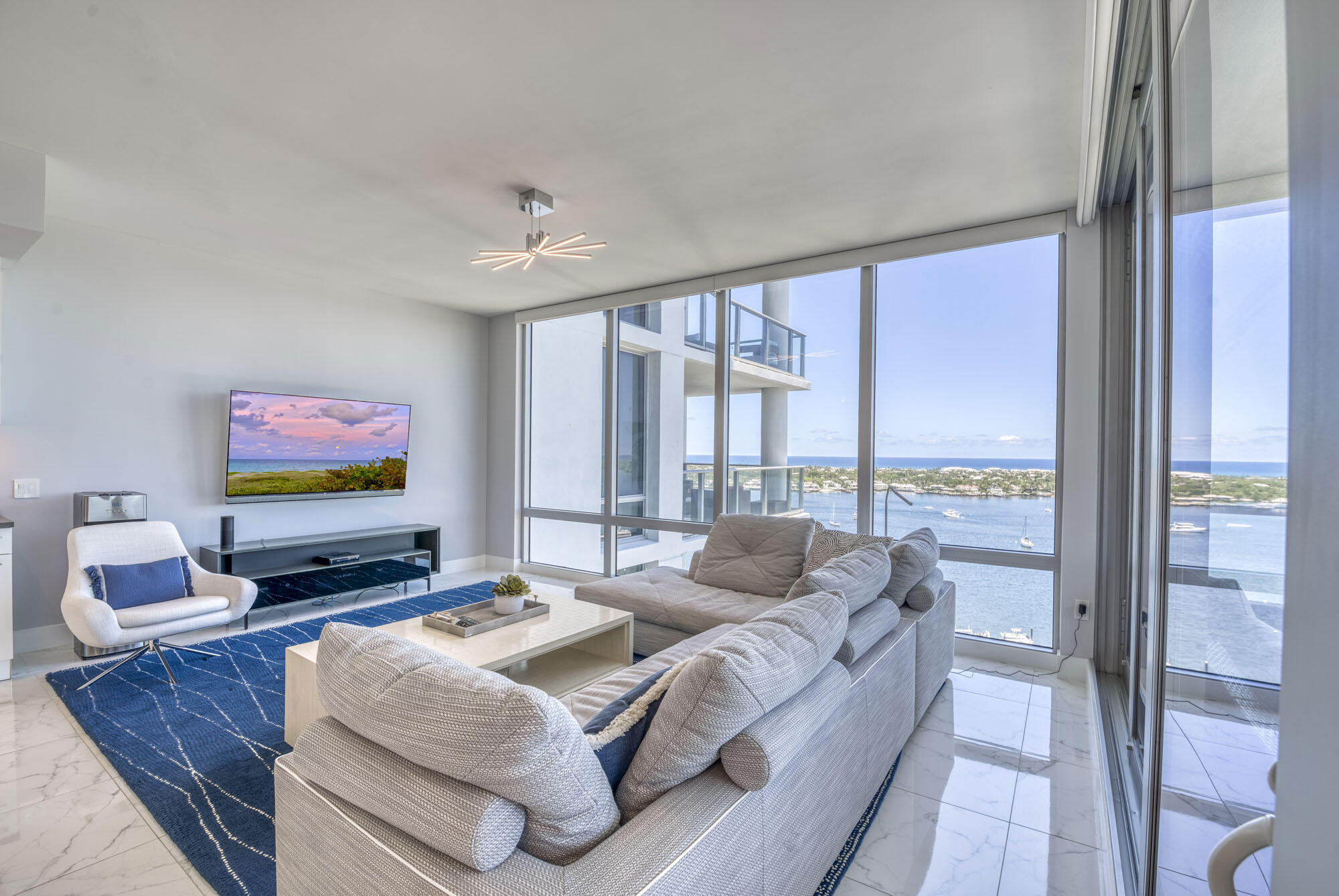 2 Water Club Way 1704