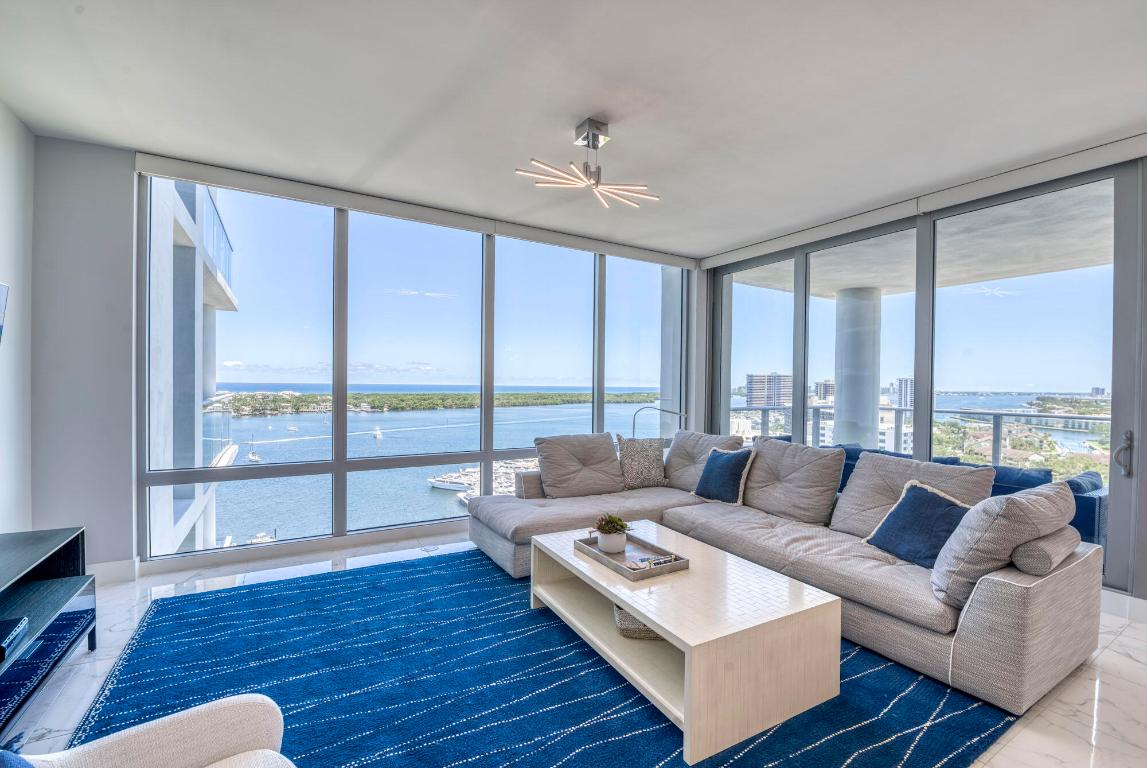 2 Water Club Way 1704